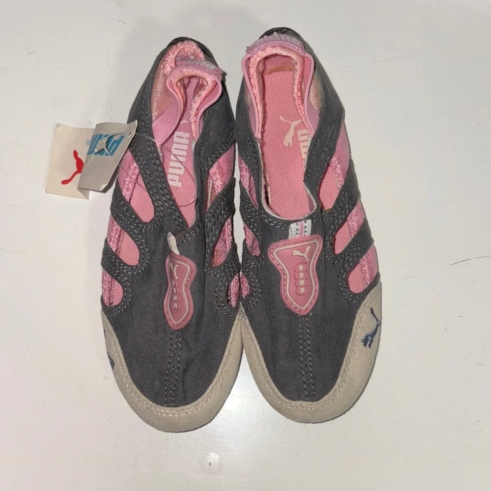 269. Puma Kids Water Shoes - Pink and Black